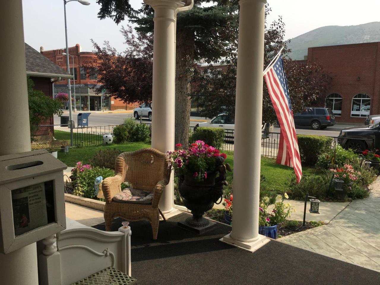 Hickory House Inn 애너콘다 외부 사진